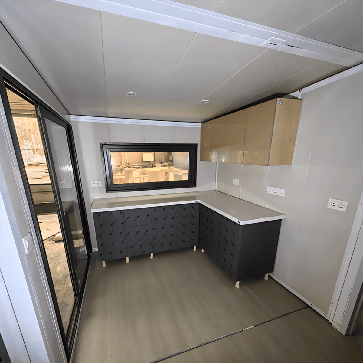 Expandable Tiny Home with Fully Equipped Interior