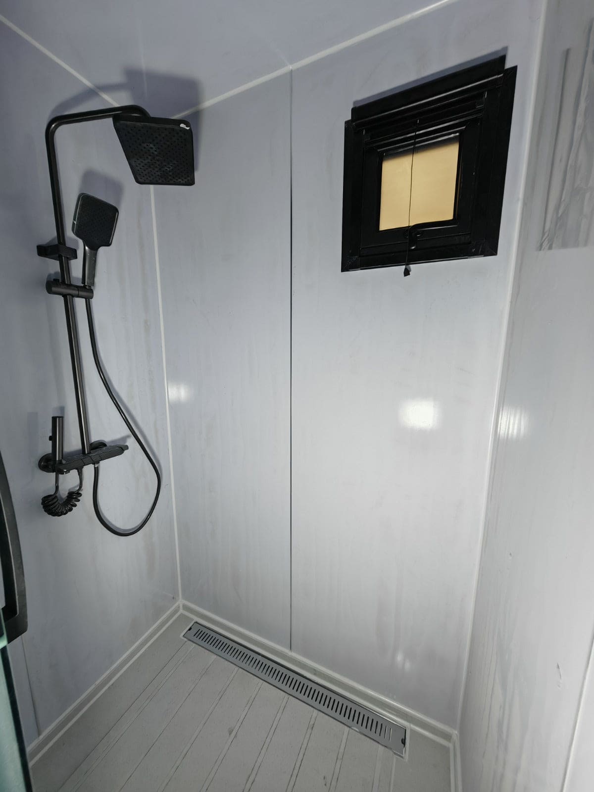 Expandable Tiny Home with Fully Equipped Interior